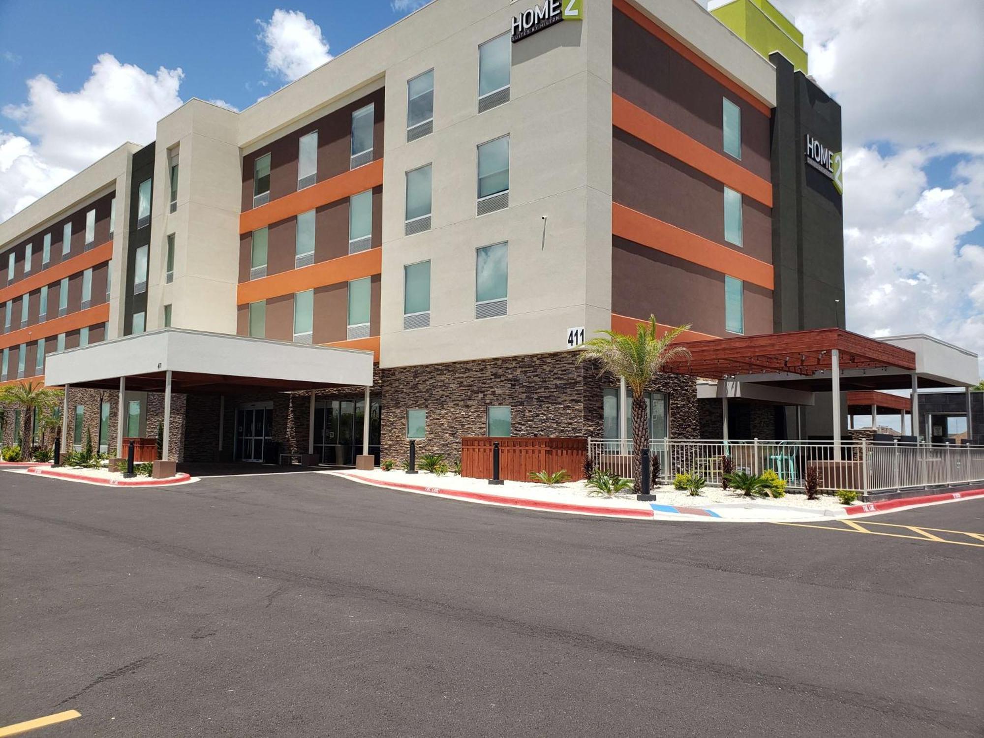 Home2 Suites By Hilton Edinburg Exterior foto